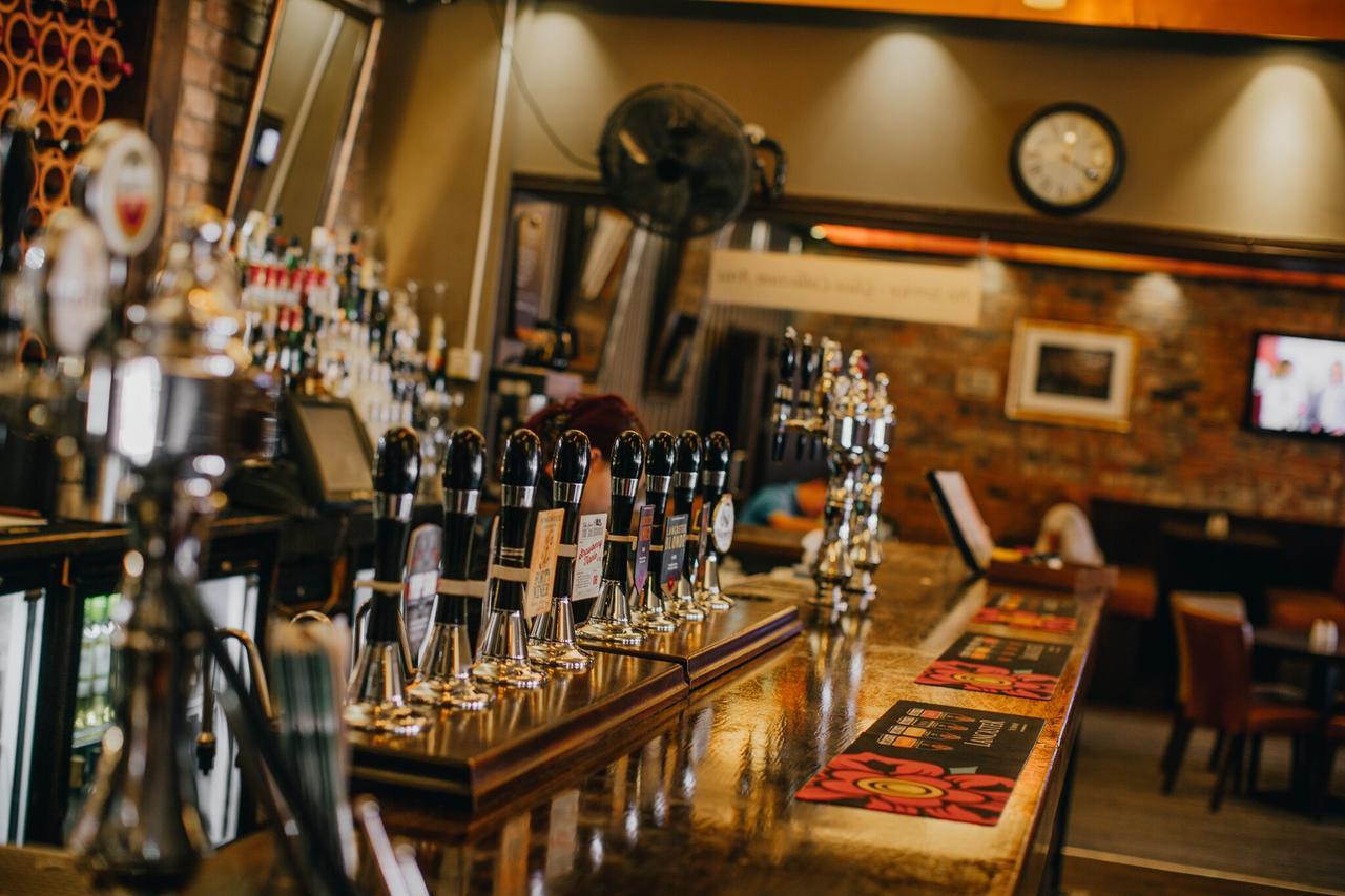 The Duke Of Edinburgh Hotel & Bar Barrow-in-Furness Luaran gambar