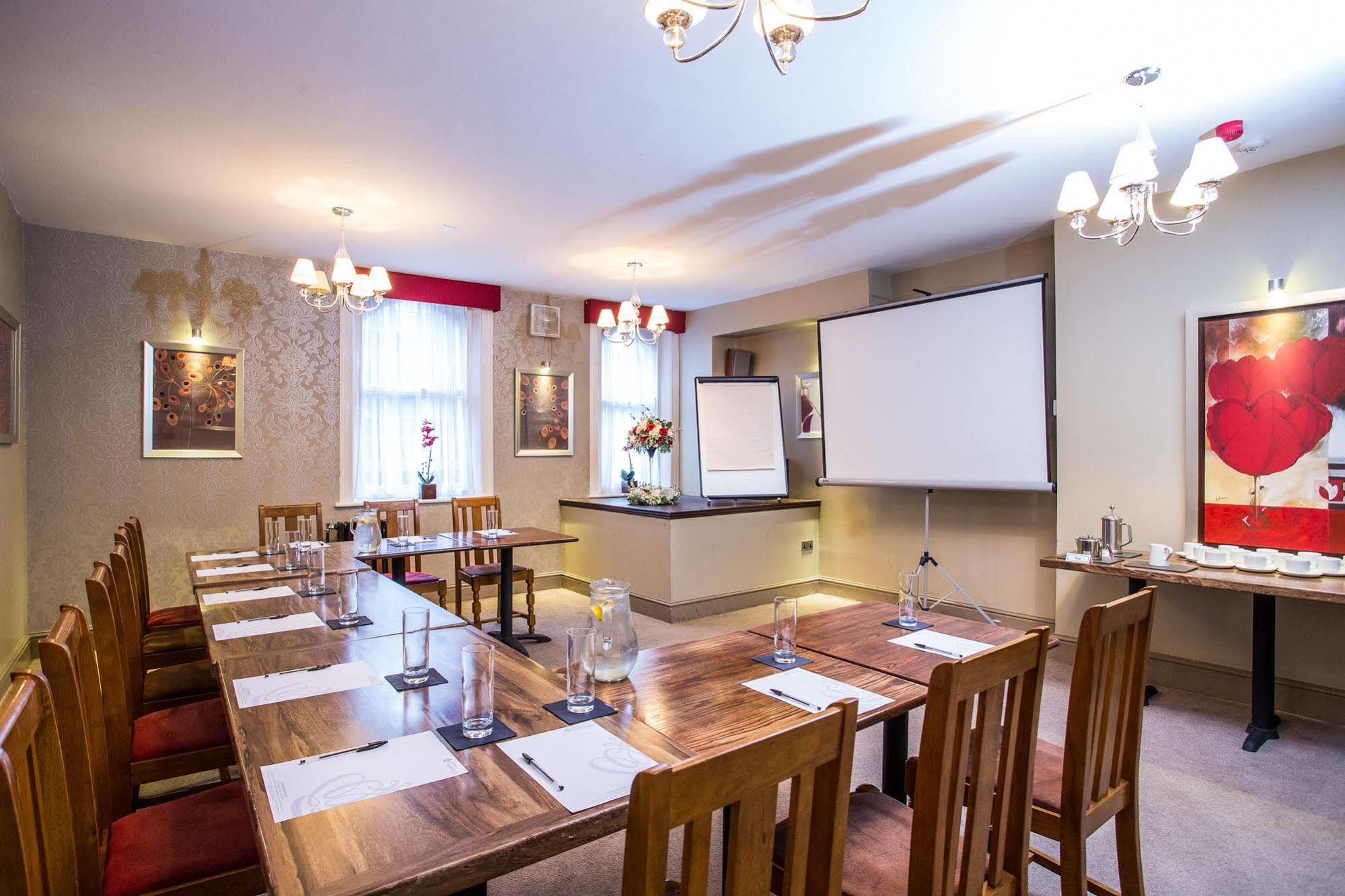The Duke Of Edinburgh Hotel & Bar Barrow-in-Furness Luaran gambar